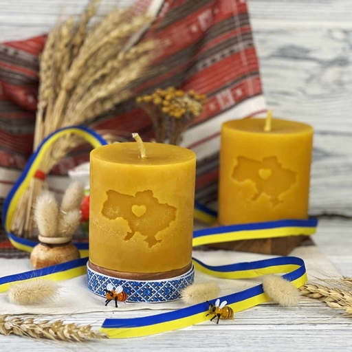 [0103] Свічка "З Україною в серці"